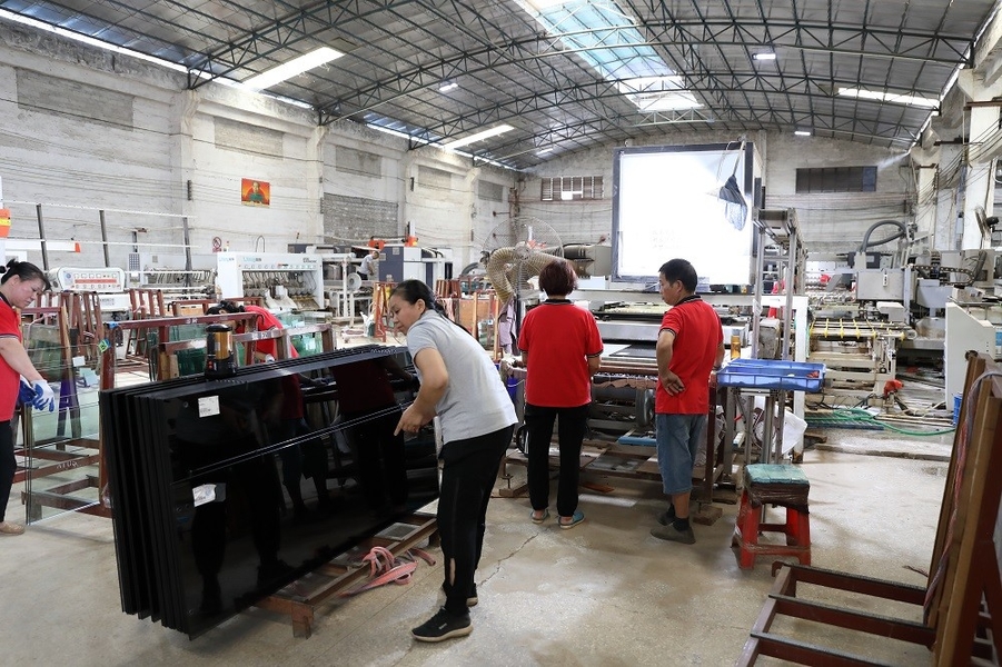 foshan nanhai ruixin glass co., ltd manufacturer production line